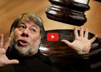 Wozniak, maso de juez y logo de Youtube.