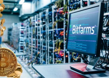 Granja de criptomonedas con logo de Bitfarms y BTC.