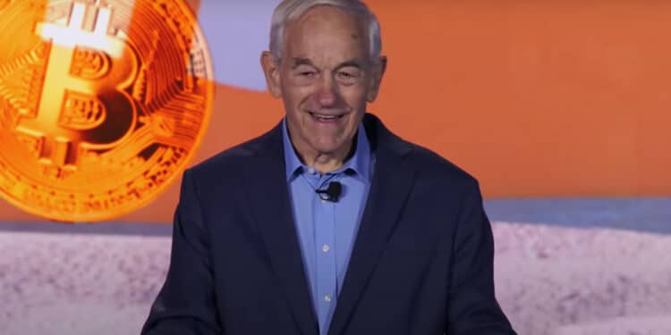 El reconocido político republicano y libertario Ron Paul manifestó su valoración positiva de bitcoin. Composición por CriptoNoticias. LightFieldStudios / elements.envato.com; Bitcoin Conference / youtube.com.