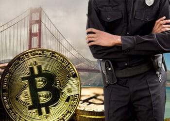 Policía en San Francisco con bitcoin.