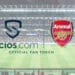 Campo de fútbol con logos de Arsenal y socios.com.