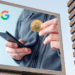 Publicidad de BTC y wallet con logo de Google.