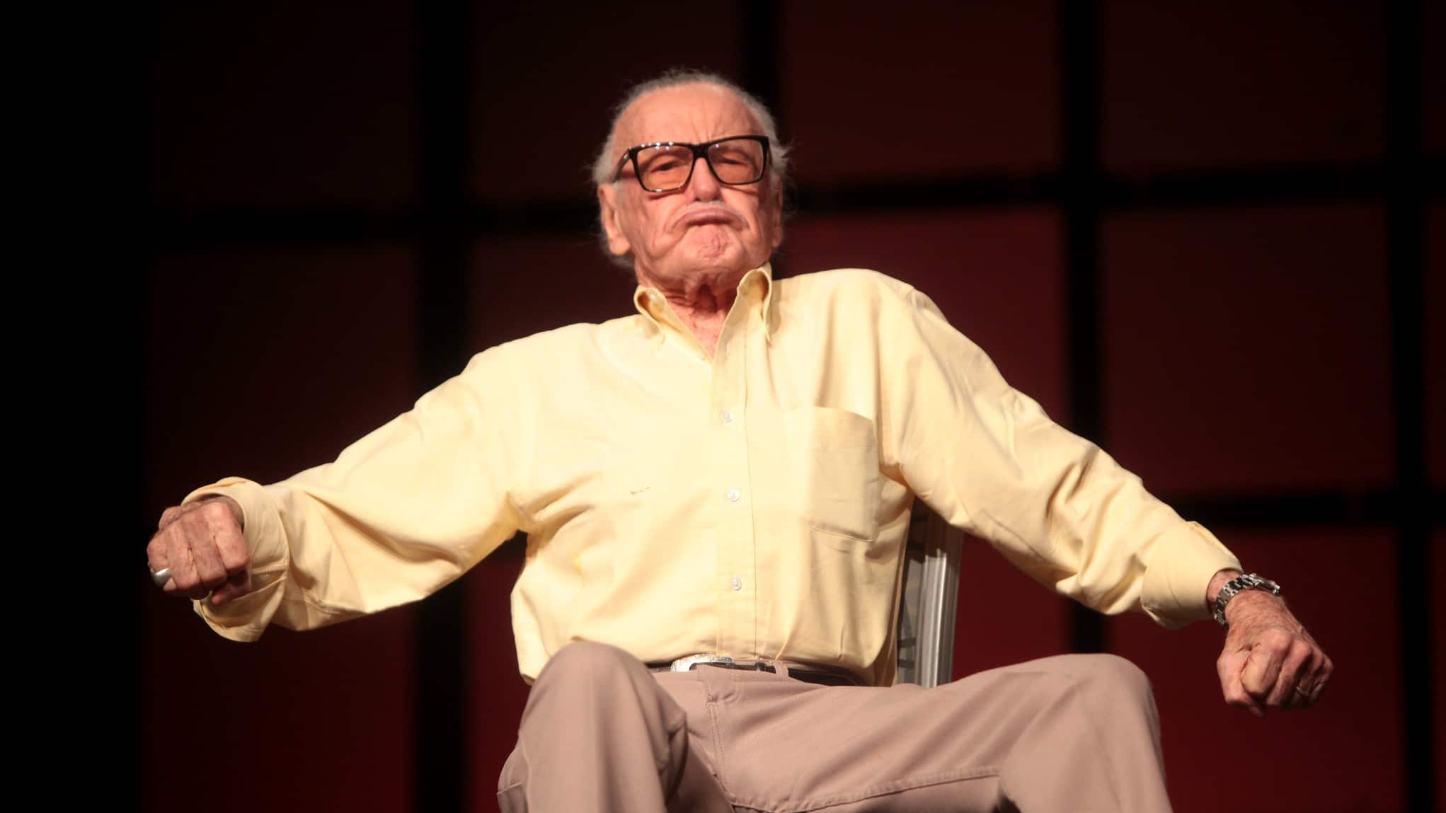 Stan Lee se viste de Iron Man, Thanos y Doctor Strange en estos NFT ...