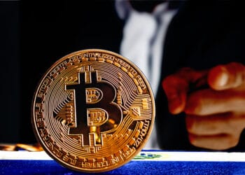 regulaciones bitcoin el salvador creditos aseguradoras