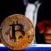 regulaciones bitcoin el salvador creditos aseguradoras