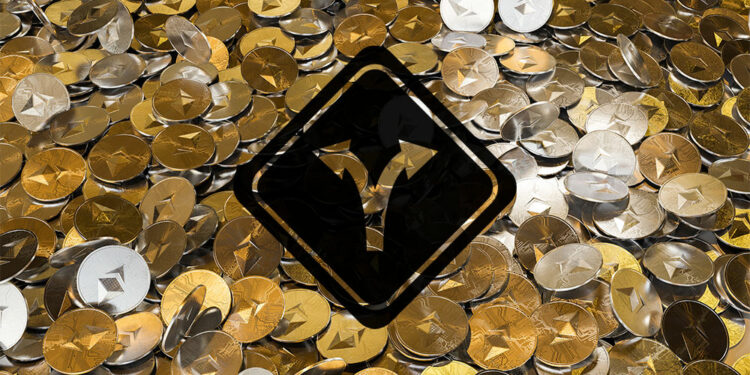 Monedas de Ethereum y símbolo de bifurcación.