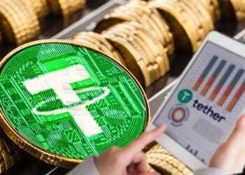 La empresa detrás de la stablecoin USDT dio a conocer mayores detalles de sus fondos de reservas. Composición por CriptoNoticias. Tether / tether.to; johan10 / elements.envato.com; jannoon028 / freepik.com; DarioLoPresti / elements.envato.com.