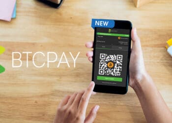 La nueva actualización de BTCPay ofrece muchas ventajas para sus usuarios. Composición por CriptoNoticias. freepik / freepik.com; BTCPay / btcpayserver.org; twenty20photos / elements.envato.com.