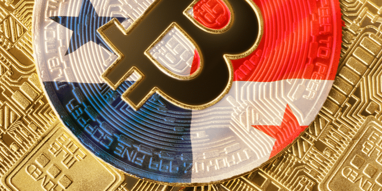 BTc y bandera de Panamá.