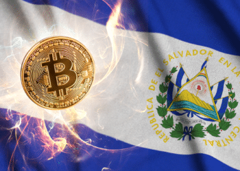 Bandera de El Salvador con BTC resplandeciente.