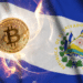 Bandera de El Salvador con BTC resplandeciente.