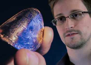 Snowden y BTC resiliente.