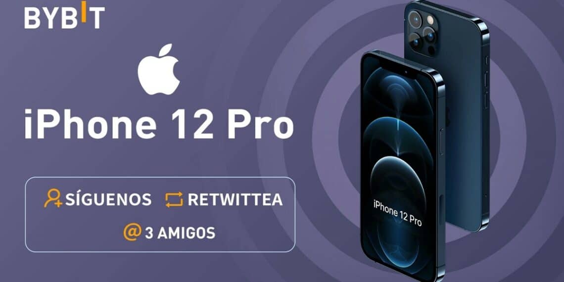 Un par de iPhone 12 Pro junto al logo de Apple y de Bybit