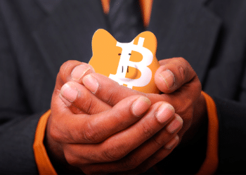 La autocustodia y desintermediación es uno de los valores fundamentales del ecosistema Bitcoin. Composición por CriptoNoticias. Fuentes:  nosheep  /  pixabay.com  ;  cryptologos.cc .