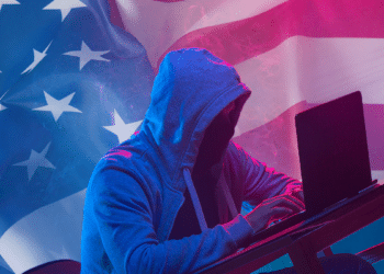 Hacker con bandera de USA.