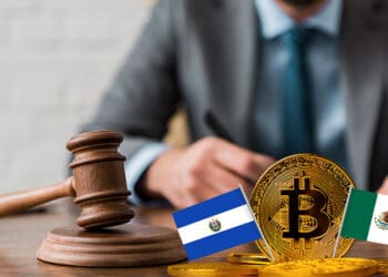 Esta semana, hubo diversas noticias sobre bitcoin y criptomonedas en El Salvador y México. Composición por CriptoNoticias. aranjuezmedina / freepik.com; kjekol / elements.envato.com; aranjuezmedina / freepik.com; LightFieldStudios / elements.envato.com.