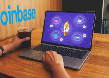 Coinbase y NFT en pantalla.