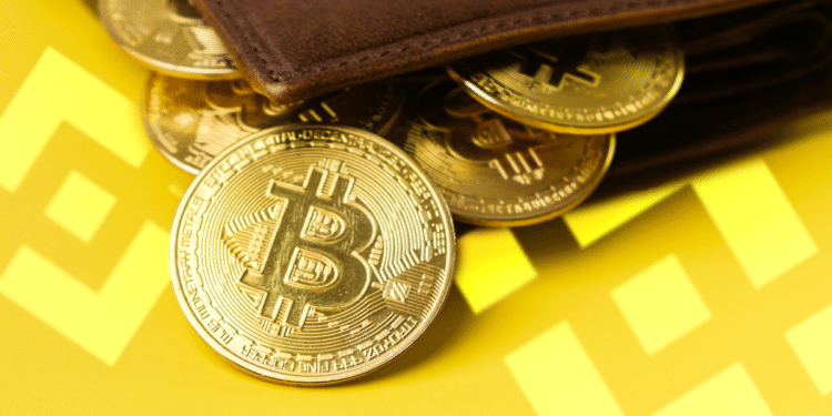 Binance, BTC.