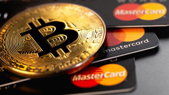 Lanzan tarjeta Mastercard que permite pagar desde wallet privada 