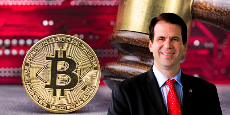 El diputado Aureo Ribeiro debió insistir por 6 años para que su propuesta de legalización de Bitcoin pasara el primer filtro para convertirse en Ley en Brasil. Composición por CriptoNoticias. Fuentes: epic_images / adobe.stock ; gmstockstudio / adobe.stock ; deputadoaureo.com.br.