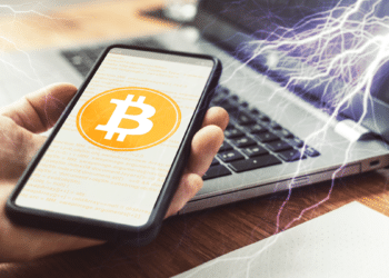 Lightning y BTC.
