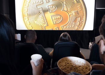 Los bitcoiners amantes del cine ahora pueden combinar ambas de sus pasiones al pagar sus boletos con BTC. Composición por CriptoNoticias. Fuentes:  LightFieldStudios  /  elements.envato.com  ;  pngegg.com .