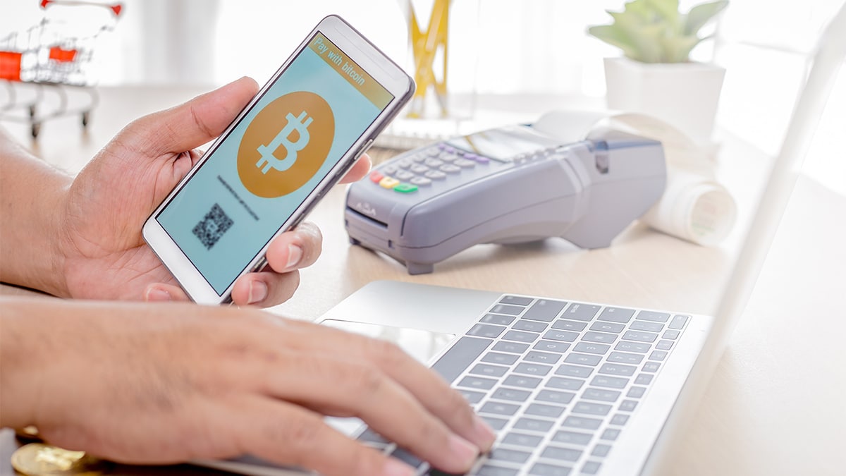 Ya puedes comprar con bitcoin en Walmart y Mercado Libre desde Colombia y  México