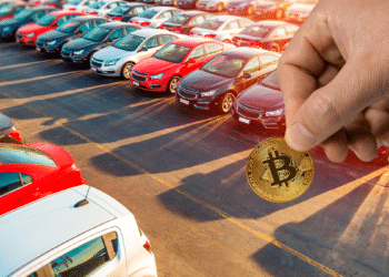 Estacionamiento y BTC.