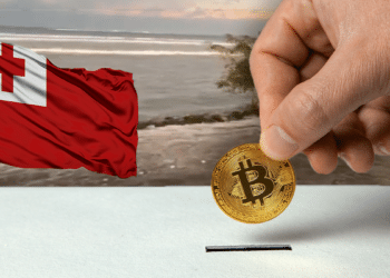 Tsunami, bandera de Tonga y donación BTC.