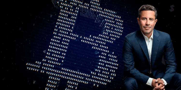 El economista Saifedean Ammous valoró el uso de bitcoin como inversión en empresas. Composición por CriptoNoticias.  BT IMAGE / stock.adobe ; Saifedean Ammous / Amazon.