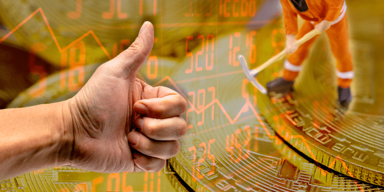 Minero BTC y mano aprobatoria.