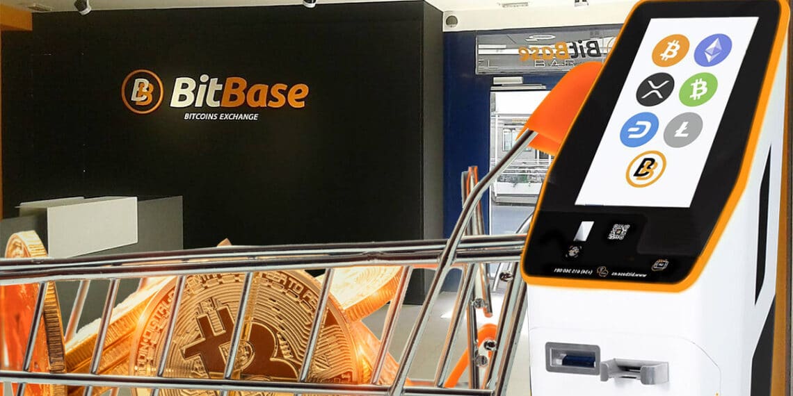 Carrito de compras con monedas BTC y ATM de Bitcoin