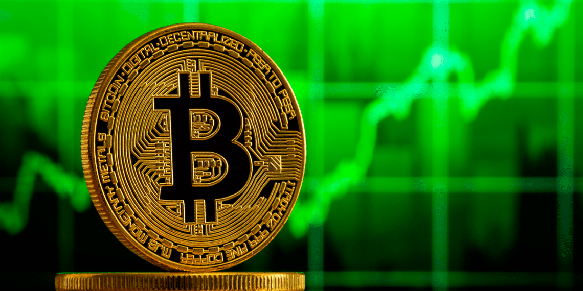 Después de casi un mes con movimientos laterales, bitcoin repuntó 9% en la última semana. Fuente: beto_chagas / adobe.stock.