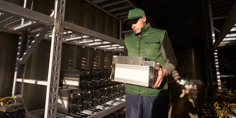 mineros-bitcoin-hardware