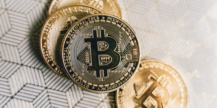 La regulación de Binance en rusia deberá esperar a que el banco fije una posición frente a prohibir o regular las criptomonedas. Fuente: Pexels.com