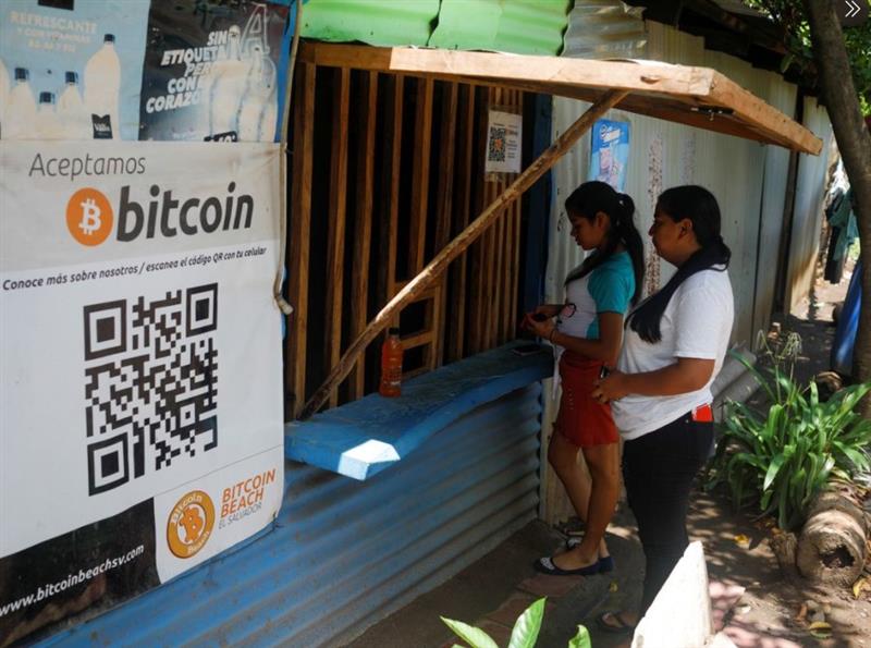 Mujeres y bitcoin