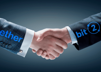 Tras cerrar abruptamente, 2gether acordó con Bit2Me pasarles a todos sus clientes. Composición por CriptoNoticias. Fuente: help.2gether.global / bit2me.com / willyam / stock.adobe.com.