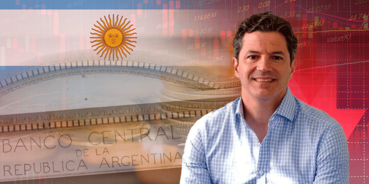 Diputado Luciano Laspina junto al Banco Central de la República Argentina.