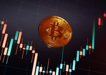 Bitcoin prosigue en un canal alcista, con varios indicadores técnicos a favor. Composición por CriptoNoticias. Fuente: stock.adobe.com.