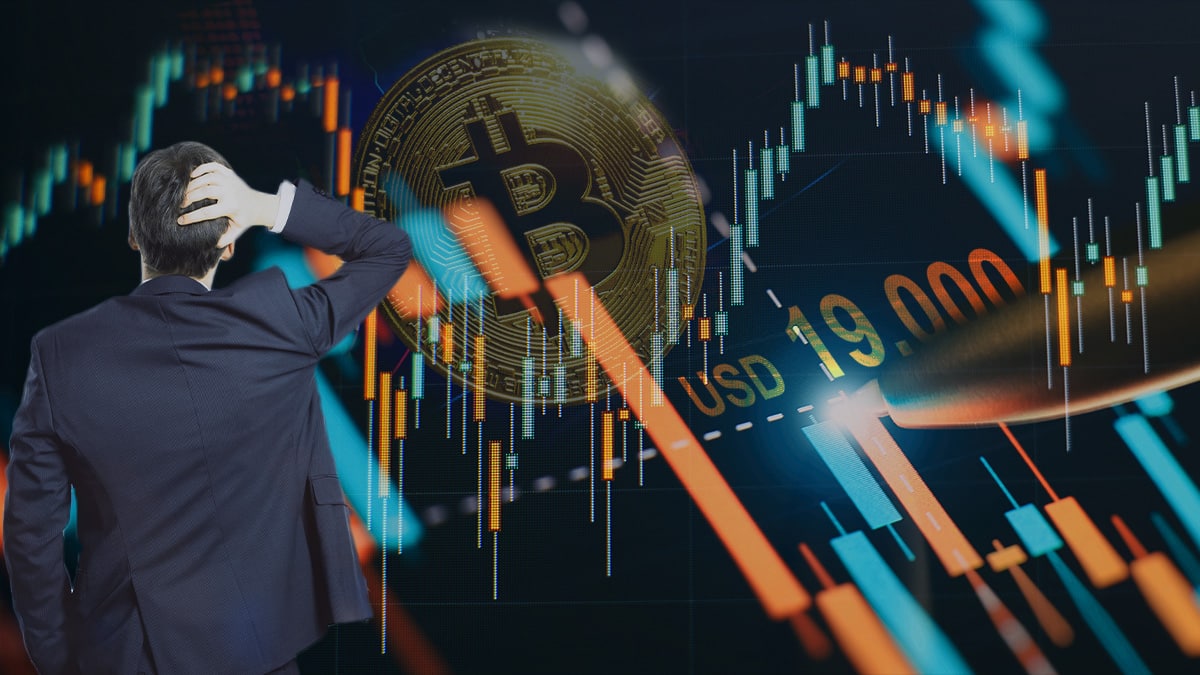Bitcoin cae a USD 19.000 mientras el dólar alcanza paridad con el euro, ¿qué sucede?