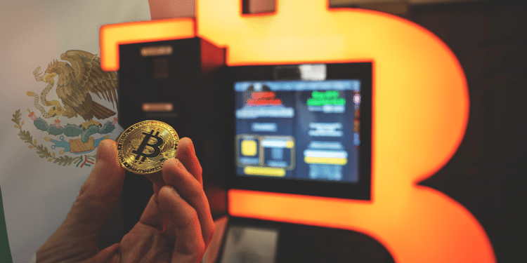 Cajero de Bitcoin con bandera de México.
