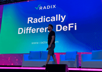 La escalabilidad es uno de los problemas de las DeFi, pero la falta de desarrolladores es más importante. Fuente: Twitter / @radixdlt.