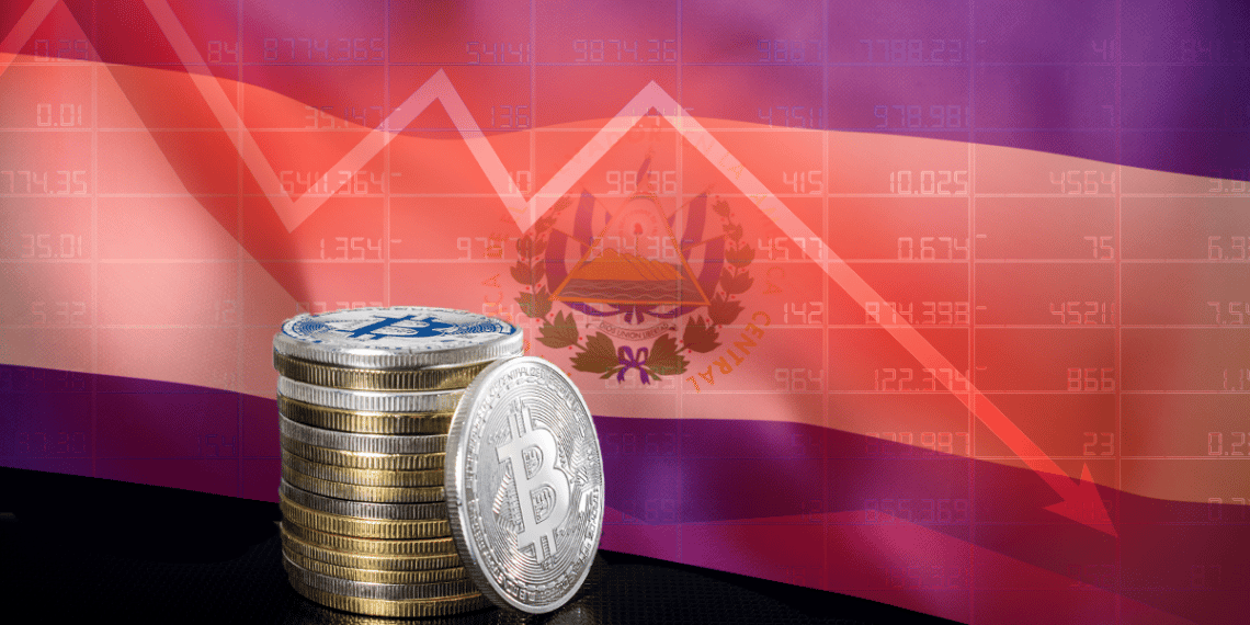 Bitcoin junto a la bandera de El Salvador.