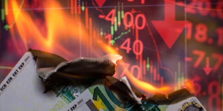 El euro, moneda de la Unión europea, se encuentra en su peor punto, habiendo caido a niveles del 2002