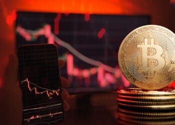 bitcoin repite patron negativo de precio visto hace 8 años