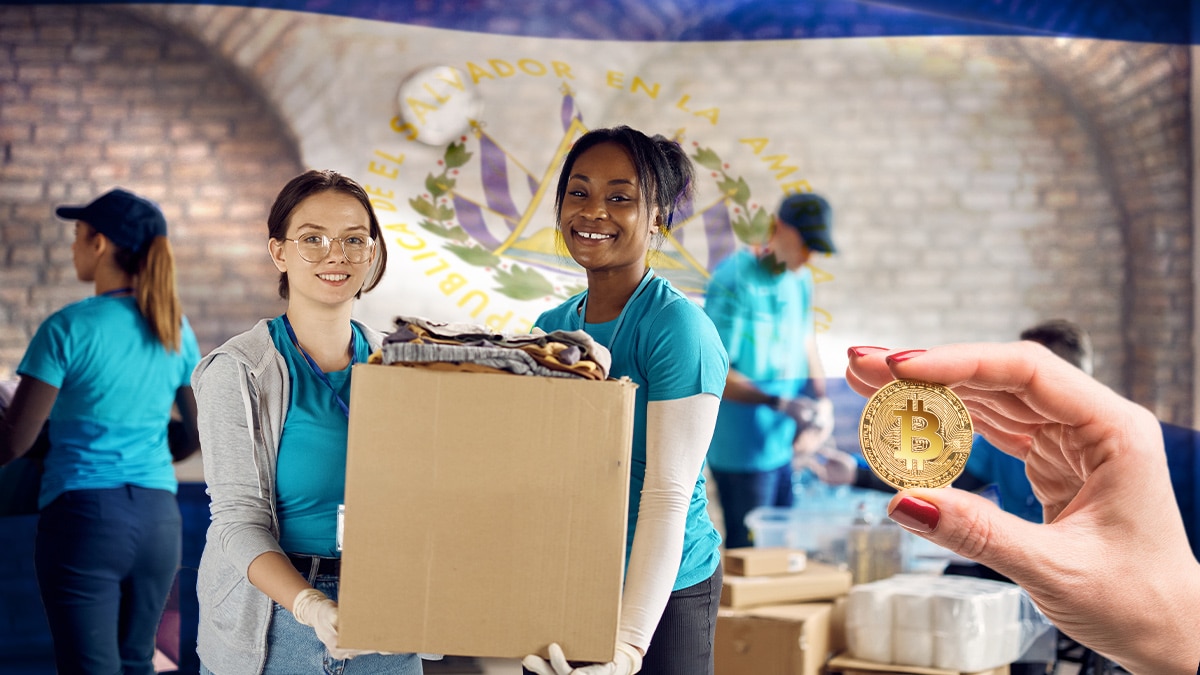 Regalan bitcoin en El Salvador por hacer trabajo comunitario