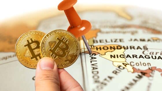 Bitcoin en español: las ciudadelas ganan terreno en Centroamérica