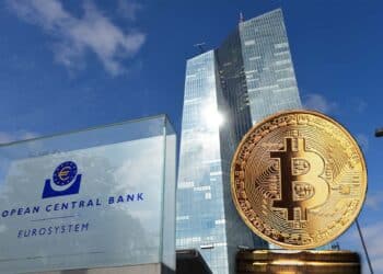 Banco Central Europeo junto a un bitcoin.