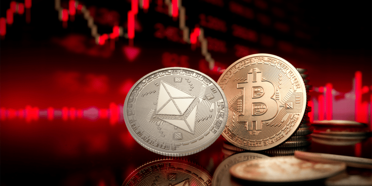 ETH y BTC con gráfico rojo.
