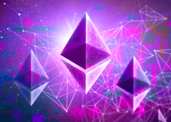 La blockchain de Ethereum cumple años y decidimos consultar con especialistas sobre su pasado, presente y futuro. Composición por CriptoNoticias. Fuente: issaronow ; Sergey Nivens / stock.adobe.com.
